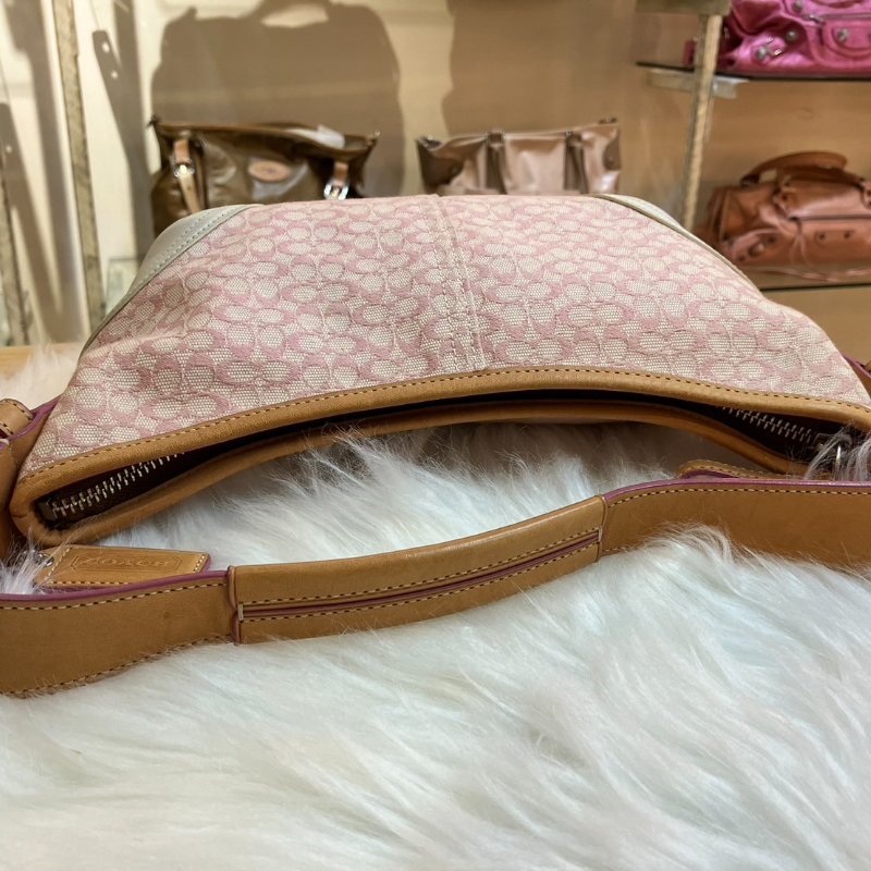 【舊愛新歡】COACH粉色白邊單肩緹花布小包-3