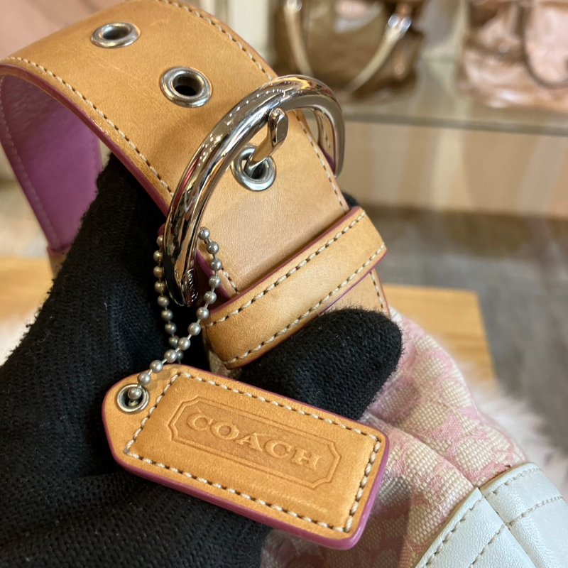 【舊愛新歡】COACH粉色白邊單肩緹花布小包-11