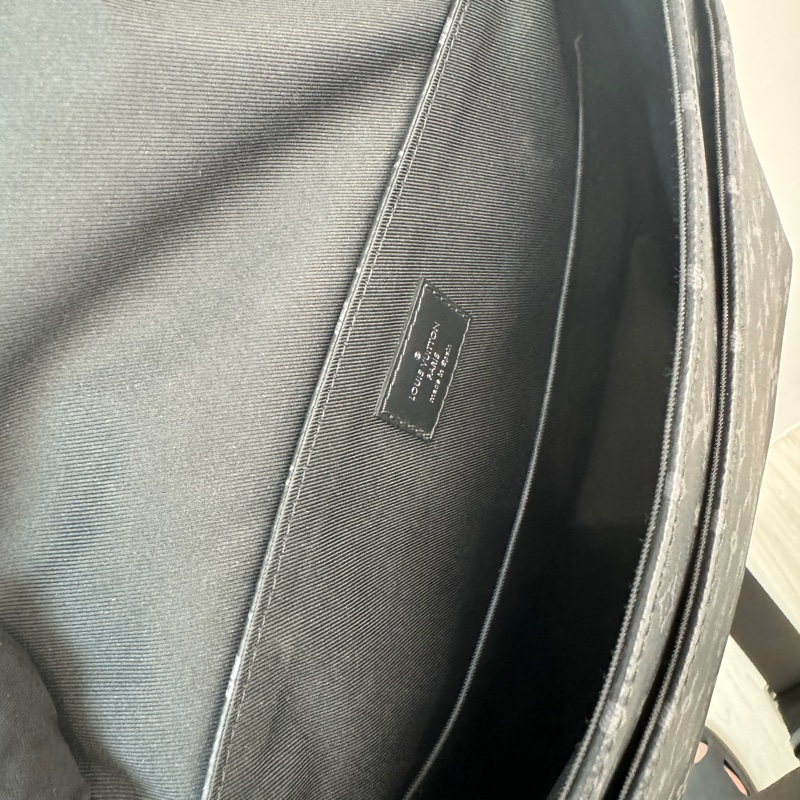 LV 郵差包 芯片款 新款 老花 黑武士 相機包 翻蓋-5