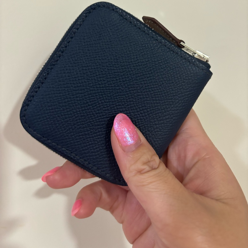 現貨商品 全新商品 全配商品 台灣購證 Hermes 經典絲巾零錢包 普魯士藍內拼豹紋愛心 法國製造-16