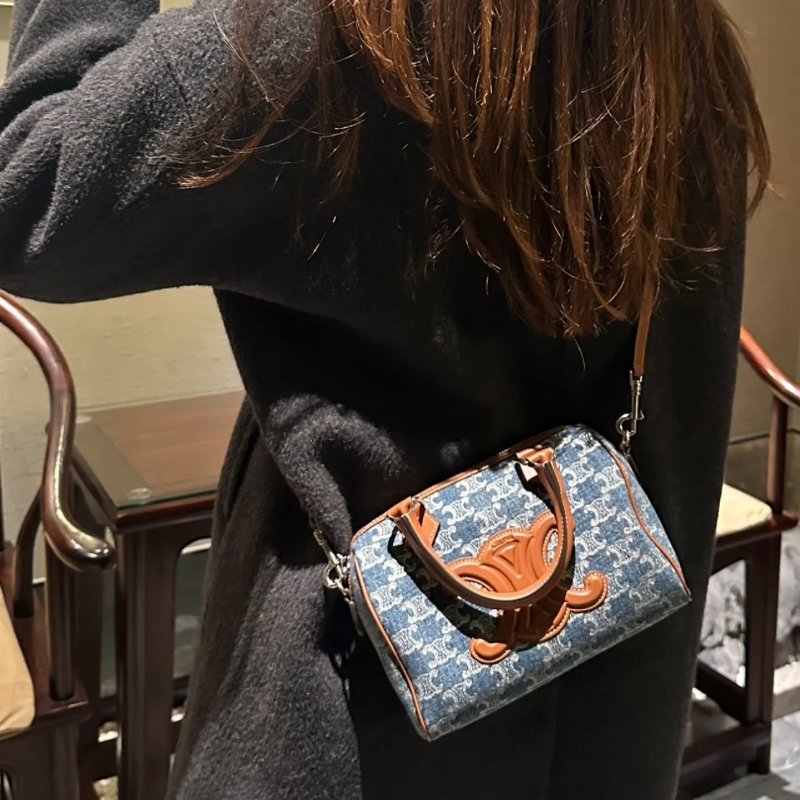 Celine 113772 Triomphe Cuir 小款波士頓包 通體牛仔布配小牛皮《2024季度新品》-6