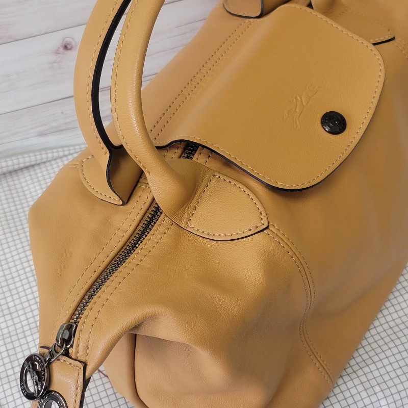 LONGCHAMP Le Pliage Cuir 系列小羊皮寬背帶短把折疊水餃包-3