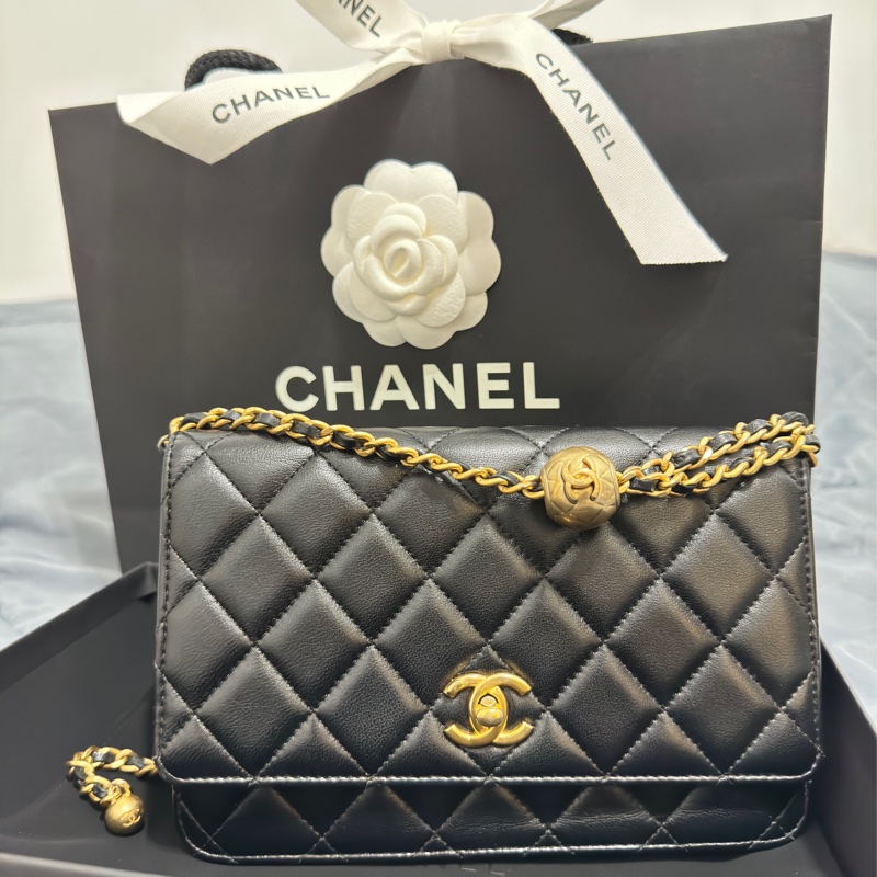 香奈兒黑色金球woc-0