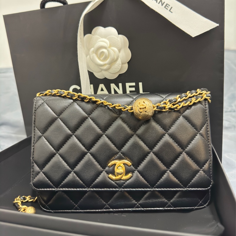 香奈兒黑色金球woc-5