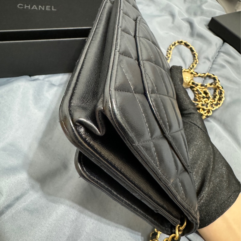 香奈兒黑色金球woc-6