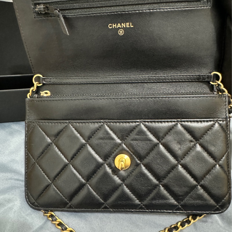 香奈兒黑色金球woc-24