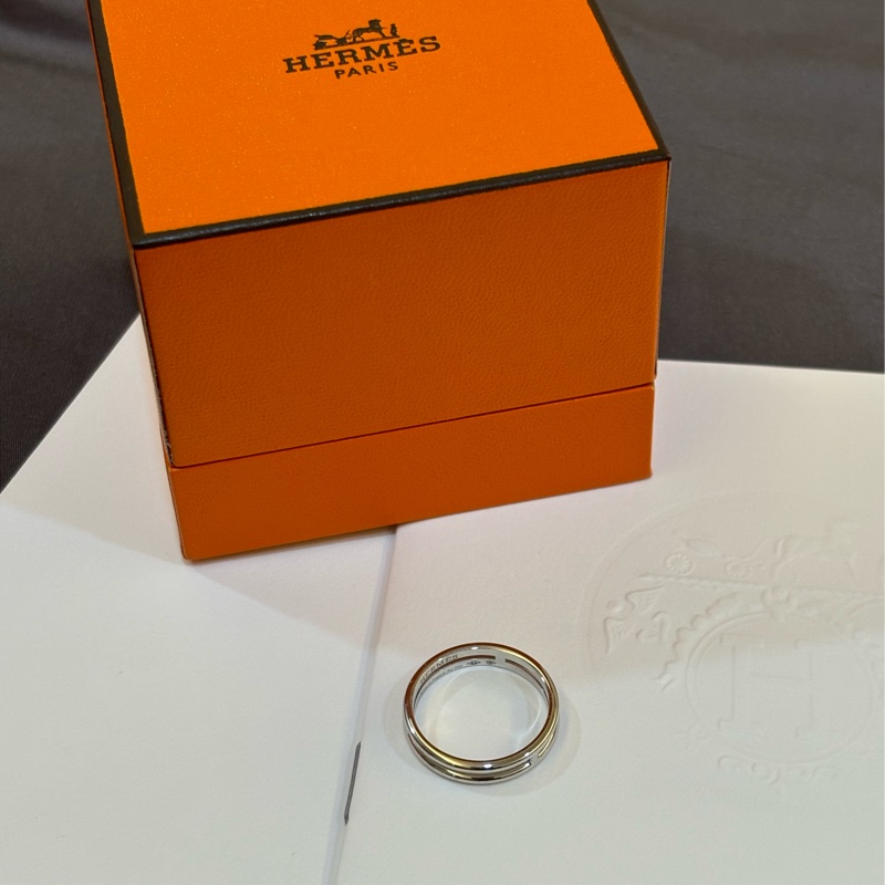 台灣櫃上買不到 現貨商品 全新商品 澳門購證 Hermes 白金戒指 結婚戒指 Ariane 尺寸53號-19