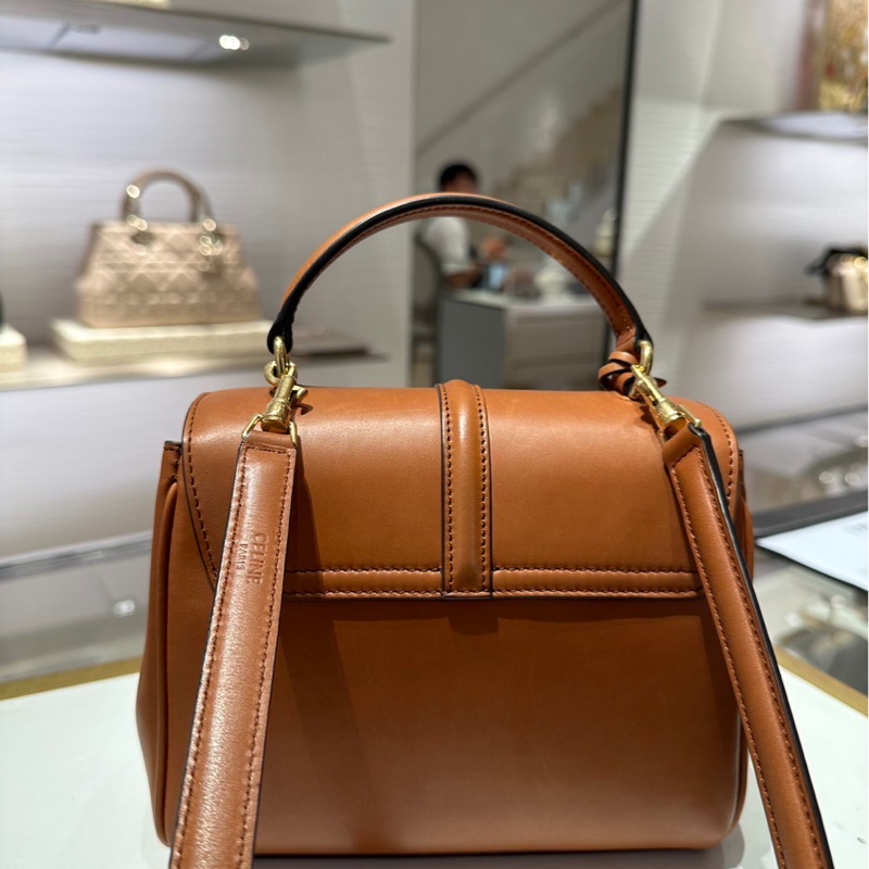 Celine 天然牛皮革小型16手袋 黃褐色 微風信義購入全配有發票 氣質質感上班族-4