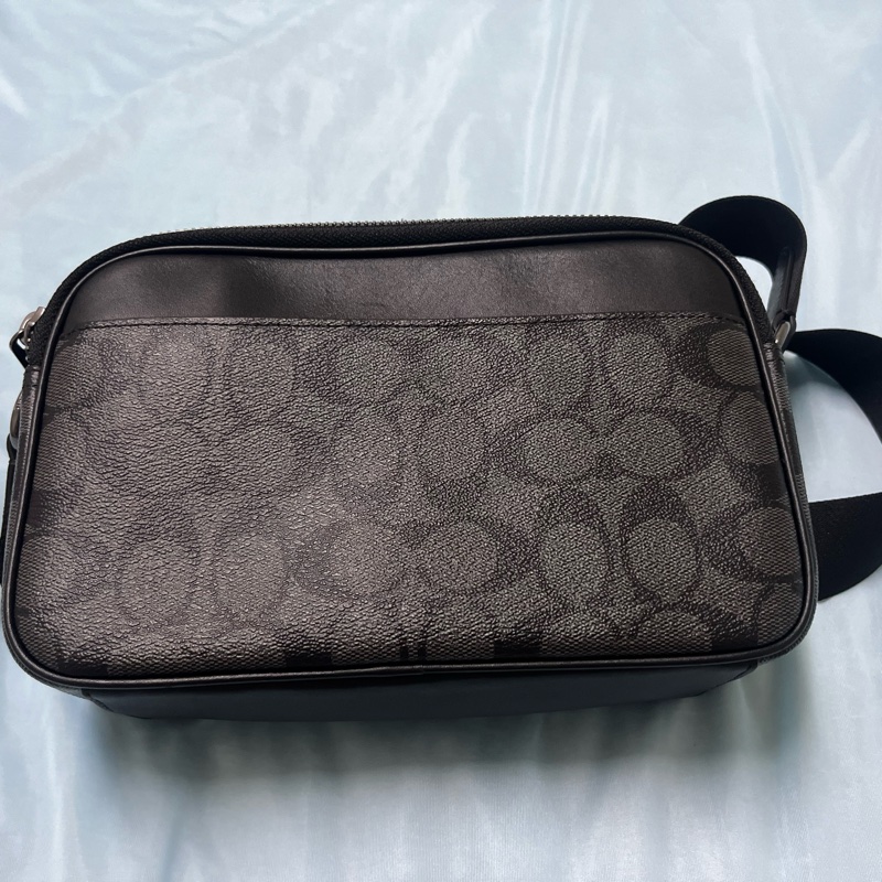 coach graham 斜背包 C4149-7