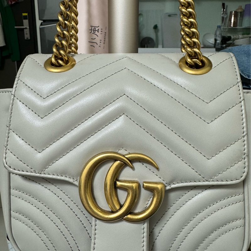 Gucci 最新款 灰白色方胖子-5