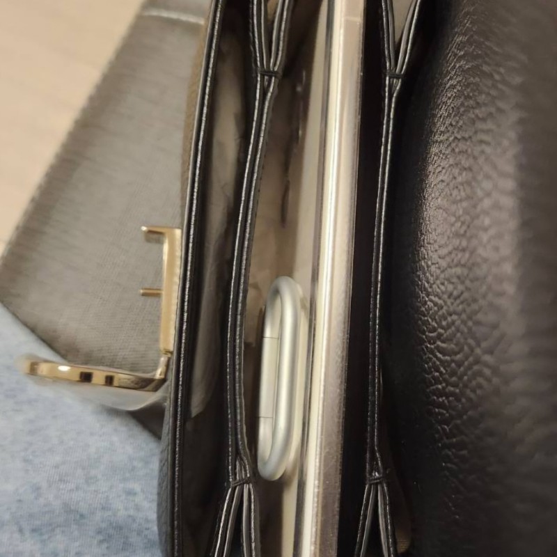 (客戶已訂購勿選)Gucci 風琴包(黑荔枝.梯形款)-11