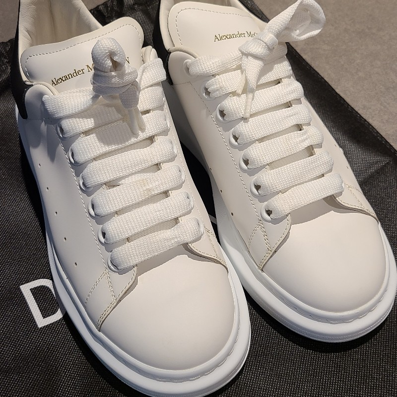 ALEXANDER MCQUEEN 麥昆小白鞋 黑尾 39號-1