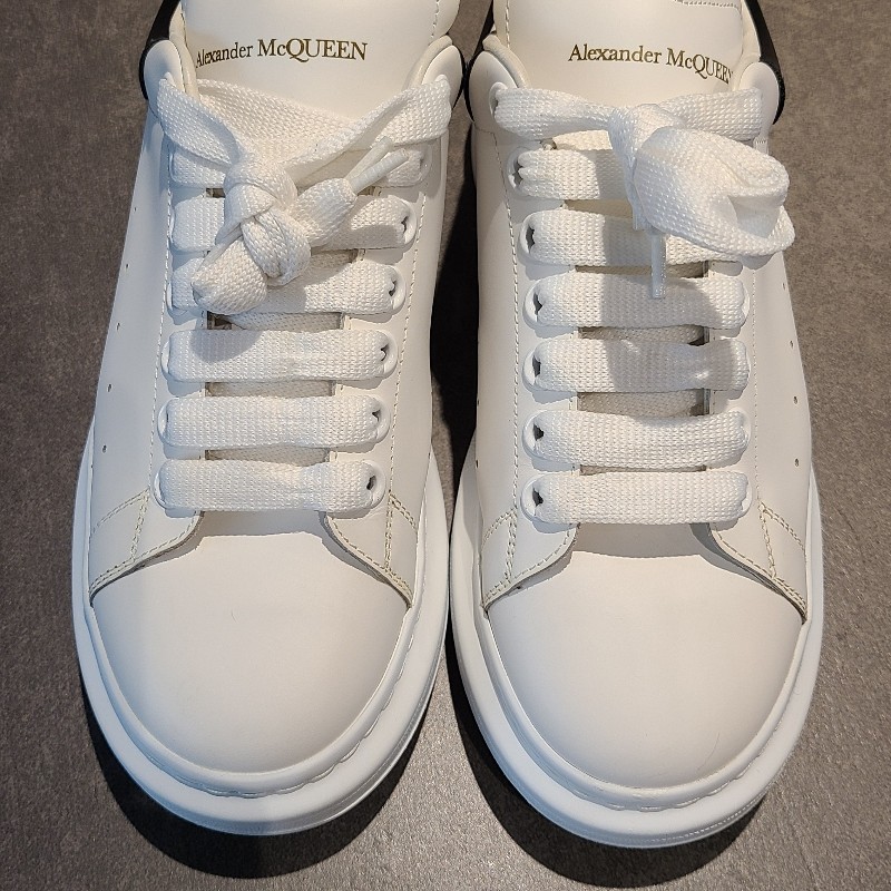 ALEXANDER MCQUEEN 麥昆小白鞋 黑尾 39號-5