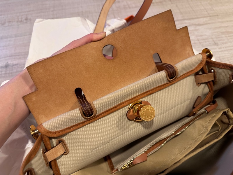二手真品 Hermes 愛馬仕 Herbag 31 金棕金 冰川白-3