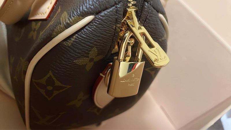 lv爆款speedy20奶茶色肩帶-2