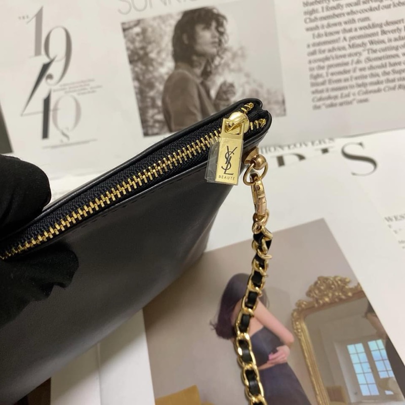 YSL聖羅蘭皮革手拿腋下鏈條包-11