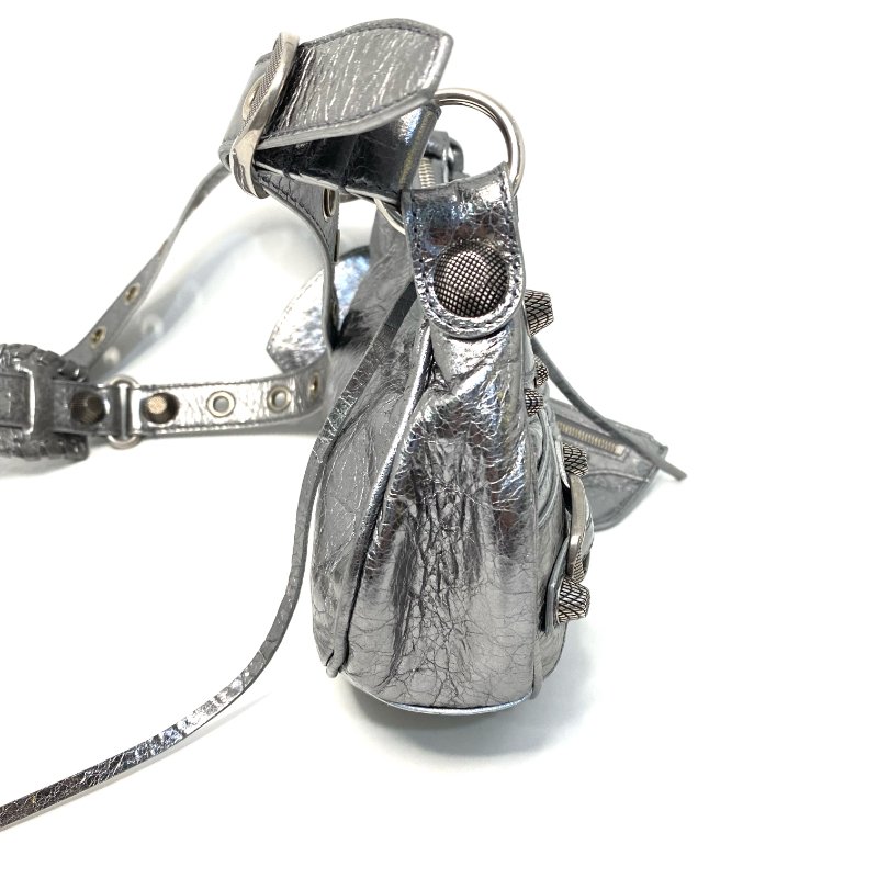 △ Balenciaga 巴黎世家 Le Cagole XS Silver Metallized Arena Lambskin Shoulder Bag 銀色金屬化小羊皮肩揹袋 671309 - 247007567-3