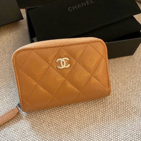 全新 Chanel 拉鏈零錢卡包 2024 新色 淡焦糖