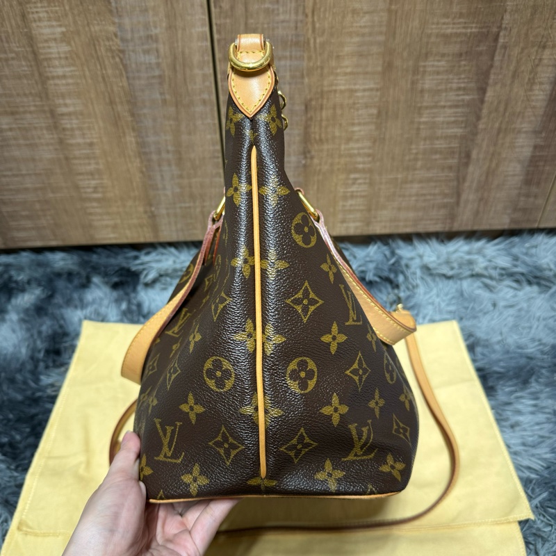 lv 斜背包 派拉蒙-11