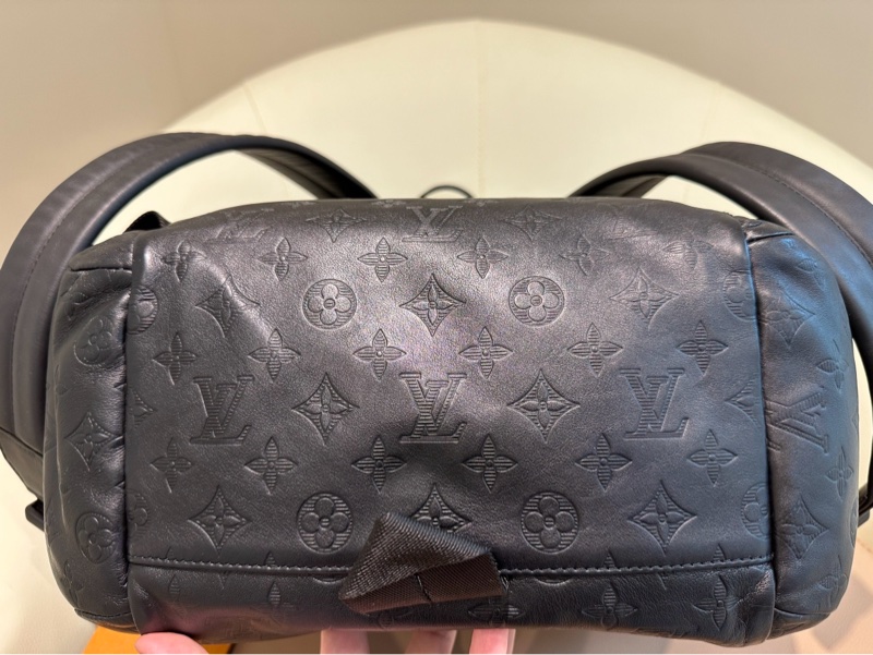 全配9成新 Louis Vuitton路易威登 LV M43680 Trekking後背包 旅行包 超大容量-15