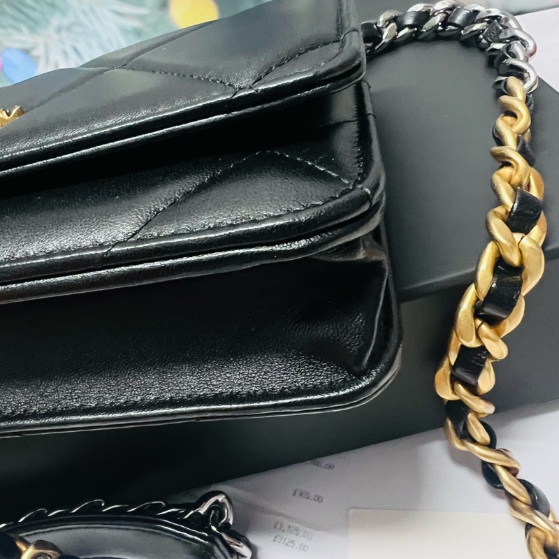 香奈兒19鏈條包WOC-3