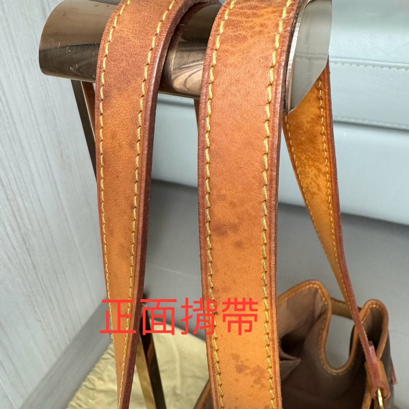 LV Batignolles Horizontal M51154 肩背包-21