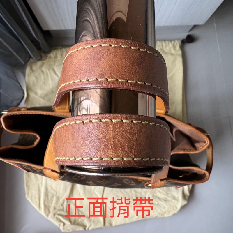 LV Batignolles Horizontal M51154 肩背包-22