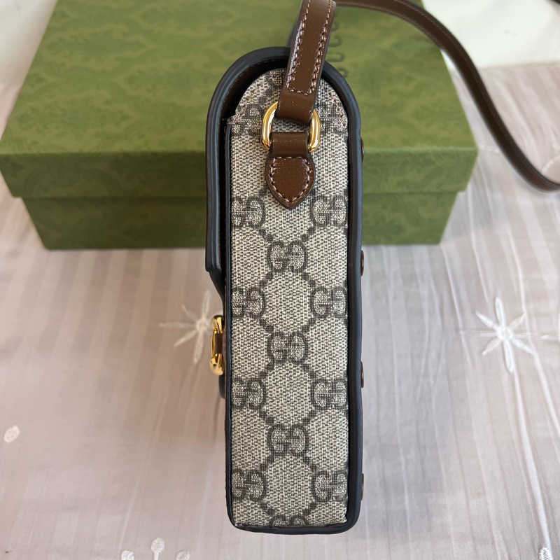 GUCCI 1955 手機包 mini 迷你經典老花馬銜扣-4