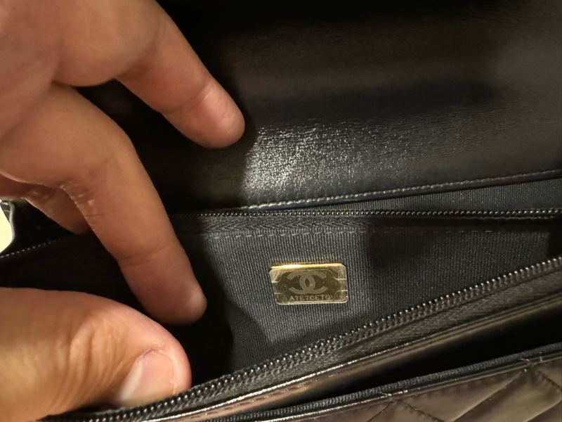 CHANEL 香奈兒 黑金字母手把菱格紋WOC包-10