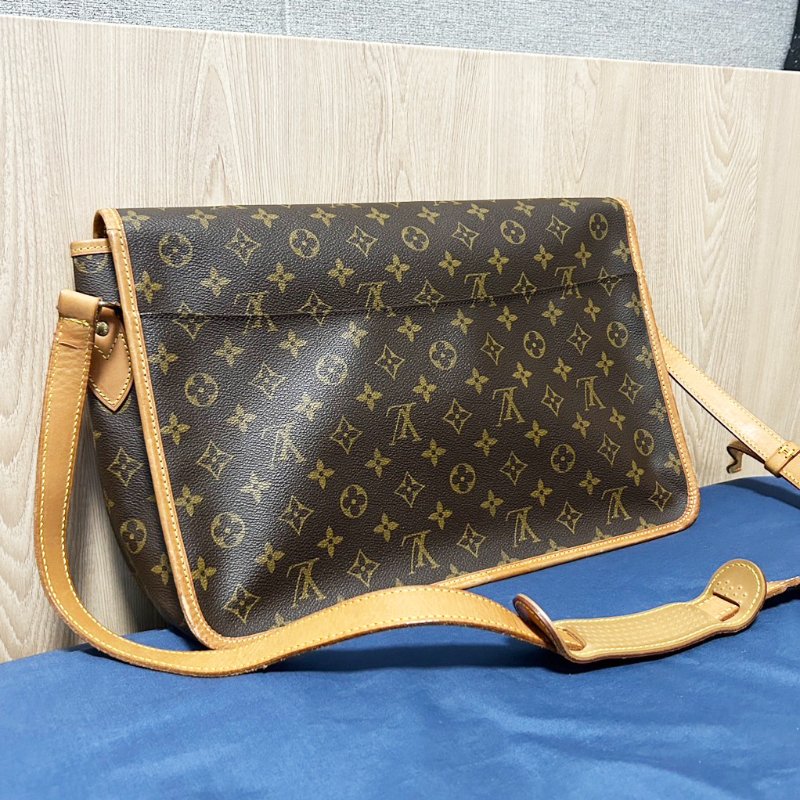LOUIS VUITTON (LV) Gibeciere GM monogram 經典老花 肩包/斜背包/郵差包 (可放的下筆電)-3