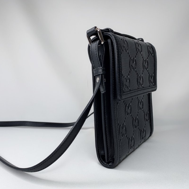 GUCCI 浮雕皮革郵差信封包-4