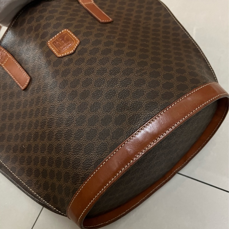 Celine 經典老花 貝殼包 背包 側背包 LISA 最經典款-4