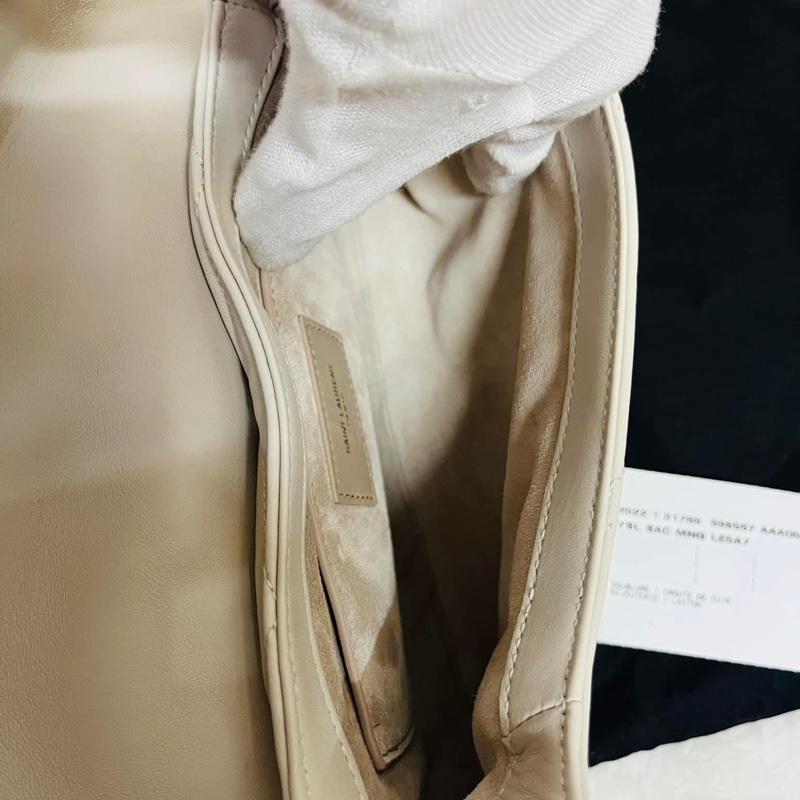 YSL Saint Laurent LE 57系列奶油白小 羊皮絎縫腋下包/肩背包 24cm-42