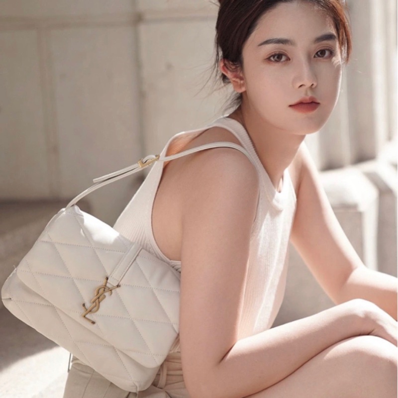 YSL Saint Laurent LE 57系列奶油白小 羊皮絎縫腋下包/肩背包 24cm-31