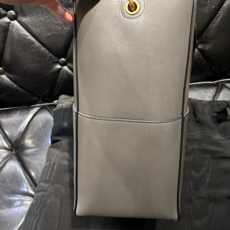 Celine sangle bucket 水桶包 大號 大象灰 滑皮-6