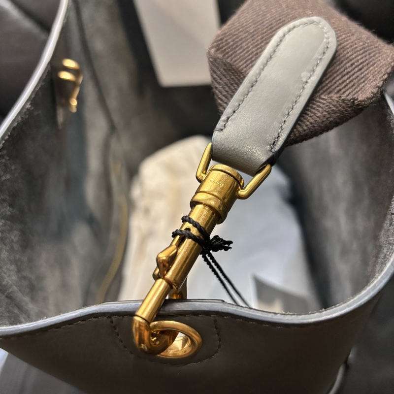 Celine sangle bucket 水桶包 大號 大象灰 滑皮-10