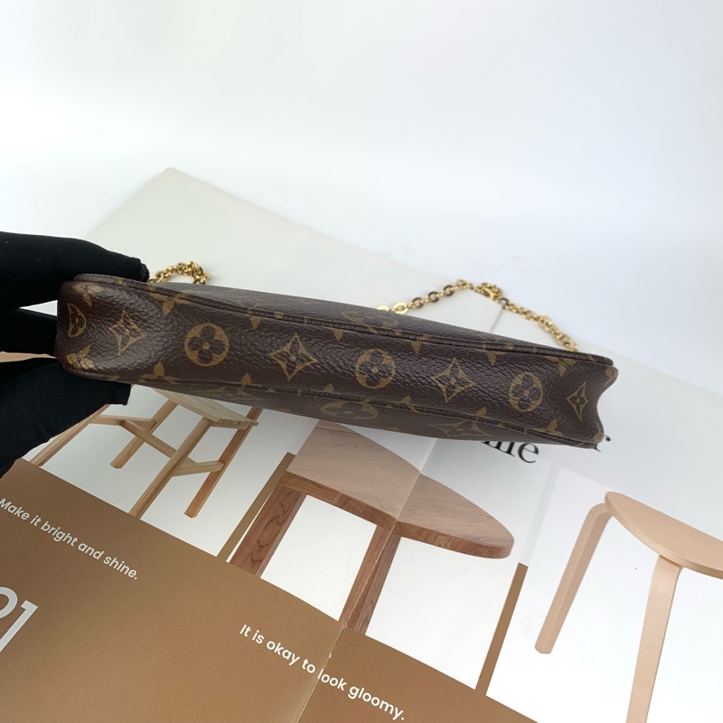 LV 五合一麻將包M44813-11