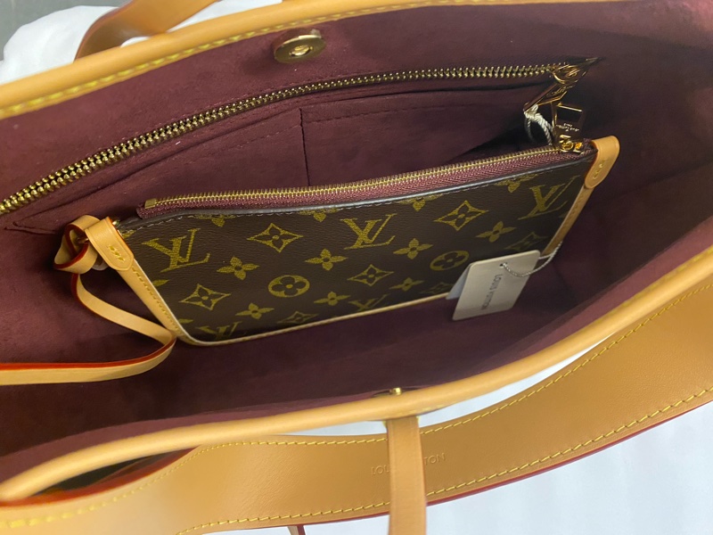 LV carryall pm 全新 歐洲購入 有購買證明-9