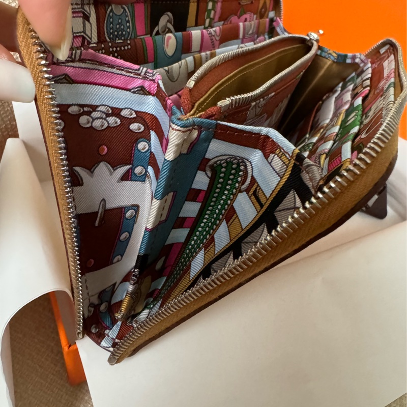 發財錢包! Hermes 長夾皮夾  silk’in wallet silkin wallet silk in wallet 絲巾長夾-14