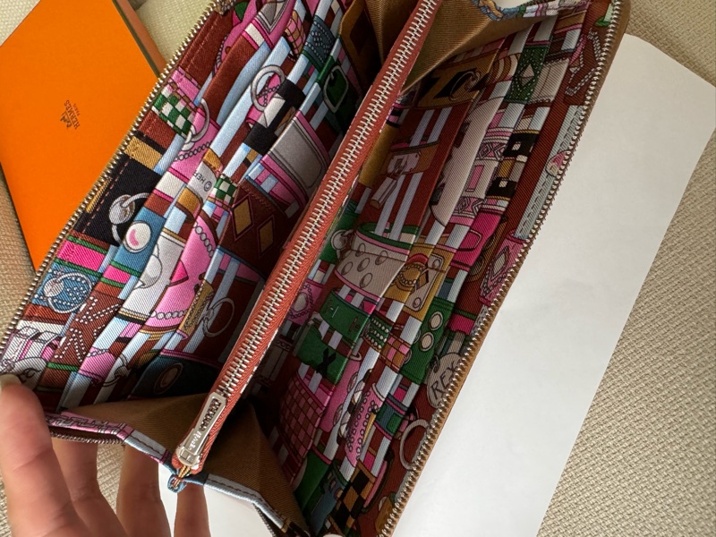 發財錢包! Hermes 長夾皮夾  silk’in wallet silkin wallet silk in wallet 絲巾長夾-16