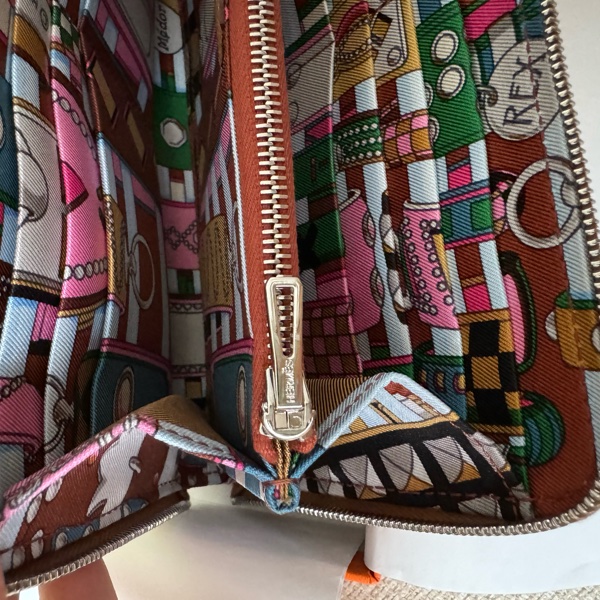 發財錢包! Hermes 長夾皮夾  silk’in wallet silkin wallet silk in wallet 絲巾長夾-4