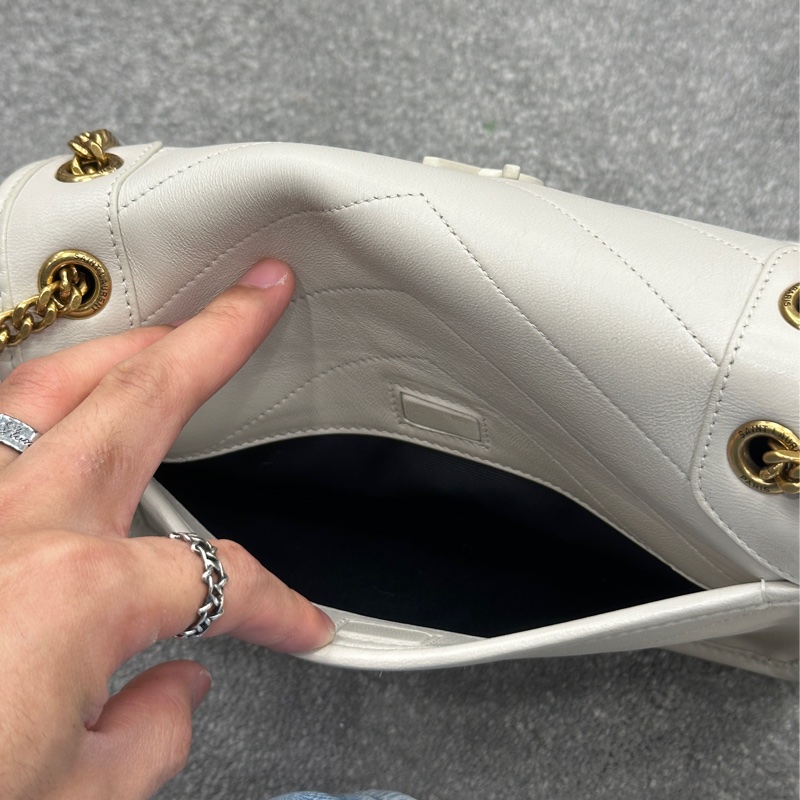 📍Ysl Niki Baby奶油白色-20