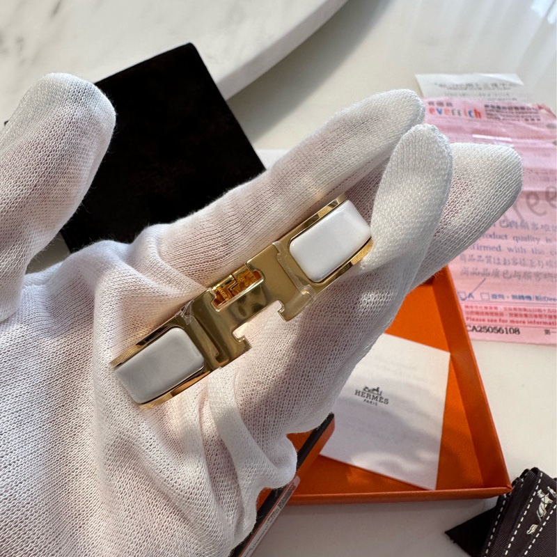全新 2017年購入 愛馬仕 Hermes CLIC H PM 法瑯手環 白金-1