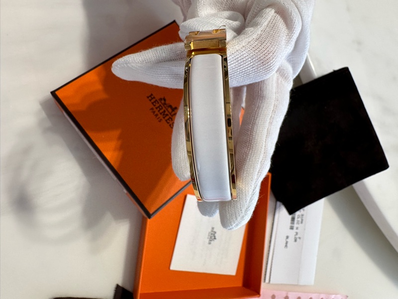 全新 2017年購入 愛馬仕 Hermes CLIC H PM 法瑯手環 白金-12