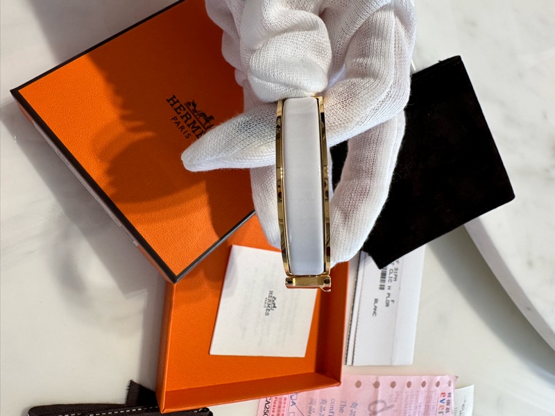 全新 2017年購入 愛馬仕 Hermes CLIC H PM 法瑯手環 白金-13