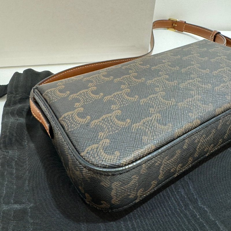 CELINE 凱旋門腋下包/手提包/肩背包 LISA同款 CLAUDE  9成新-7