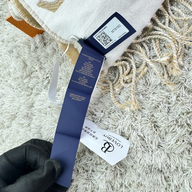 M78160 LV Essential Shine 圍巾 ⭕️全新閒置品⭕️-9