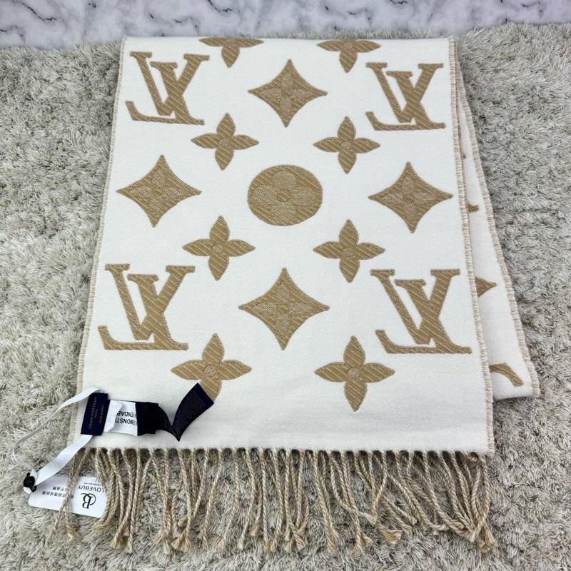 M78160 LV Essential Shine 圍巾 ⭕️全新閒置品⭕️-15