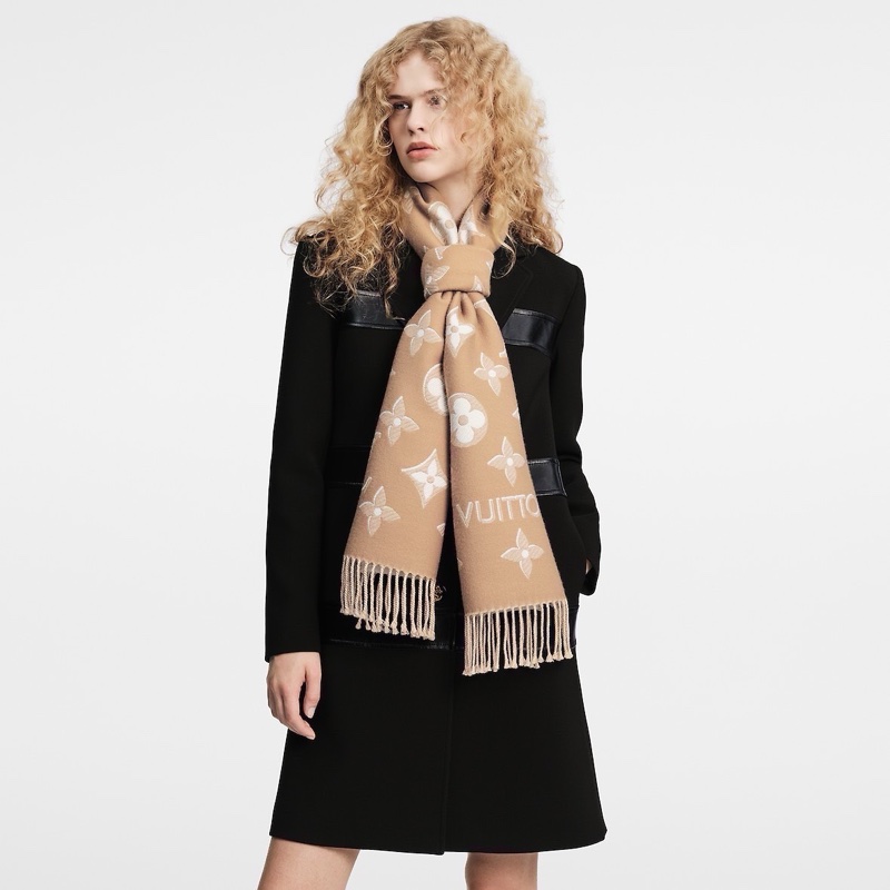 M78160 LV Essential Shine 圍巾 ⭕️全新閒置品⭕️-20