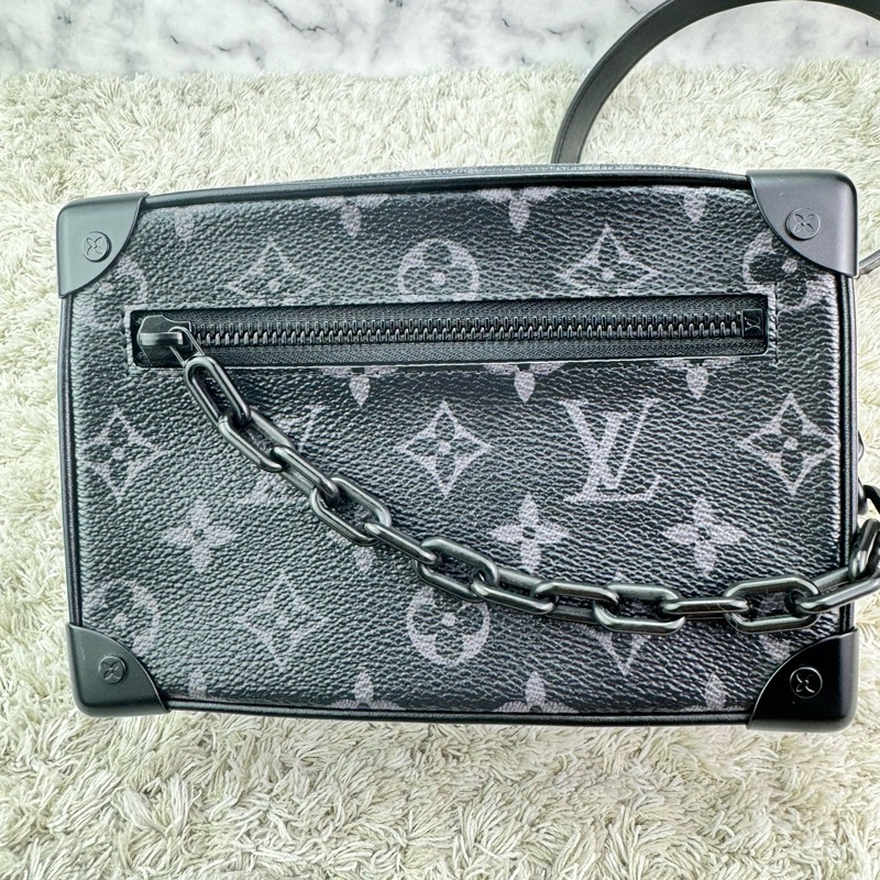 LV M44735 SOFT TRUNK系列經典Eclipse帆布印花拉鍊肩背方包(迷你)  👉晶片款👉中性款式男  女都可輕鬆駕馭-8